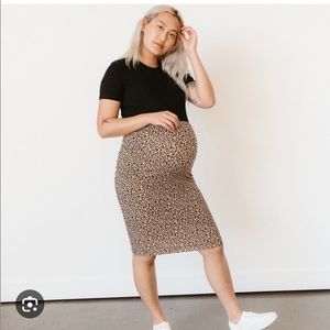 Storq stretch pencil skirt size P (maternity)